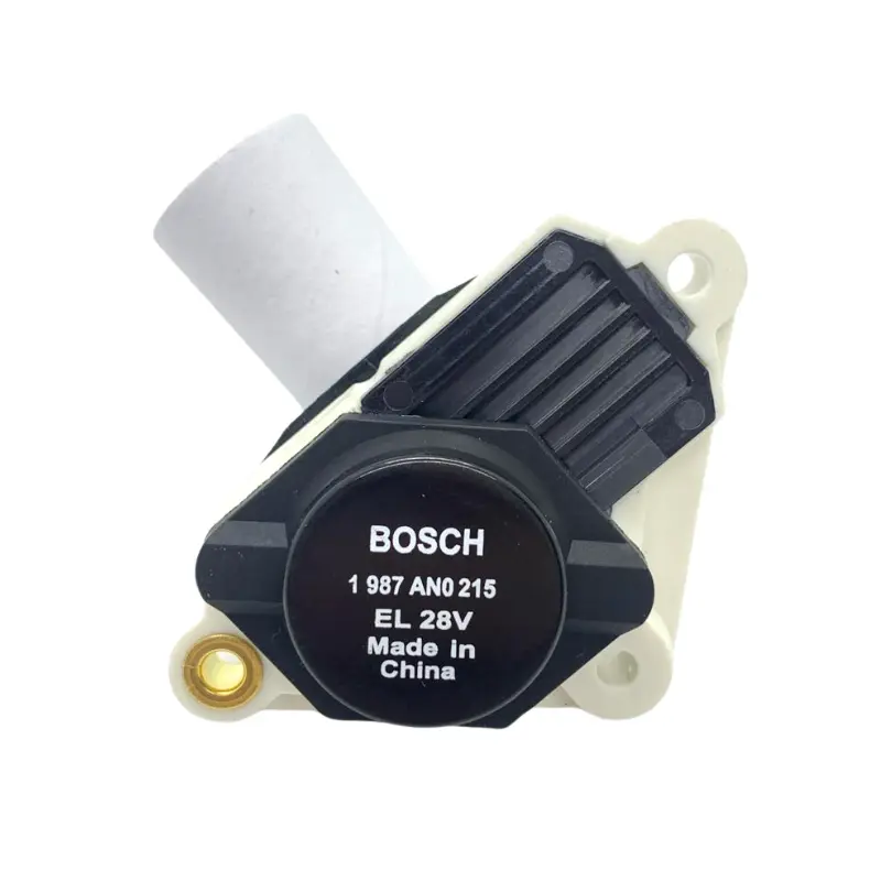 REGULADOR DE VOLTAJE 140AMP 1987AN0215  BOSCH 1197311315. NU.